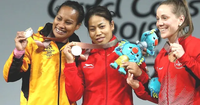 Ignored for Arjuna Award, Sanjita Chanu Stakes Claim With India's 2nd Gold at CWG 2018!