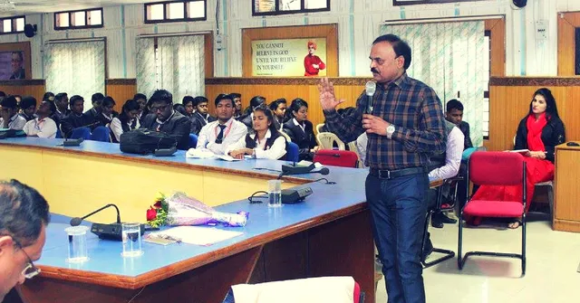 Working Tirelessly, Forest Officer Transforms 12,000 sq ft Barren Land Into Lush Park!