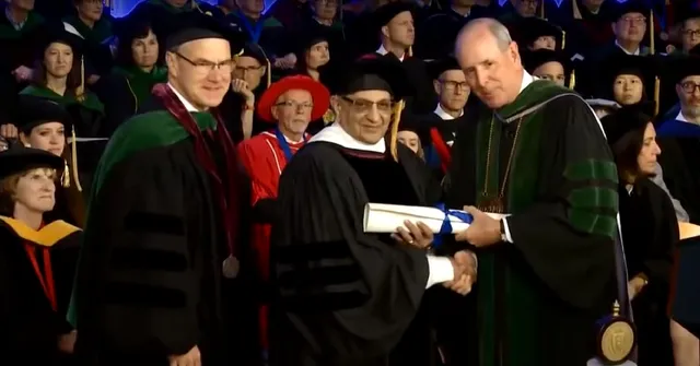 Padma-Winning Pune Man Becomes 1st Indian to Get 'Doctor of Humane Letters’ Degree!