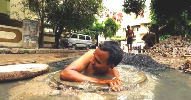 How This Delhi DC's Initiative Is Gifting a New Life To Manual Scavengers!