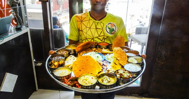 Soon, Taking This Green Step Will Get You 5% Discount In Tamil Nadu Restaurants!