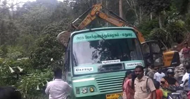 Kerala JCB Driver Turns Hero, Saves 80+ Passengers of TN Bus That Fell Into Ravine!