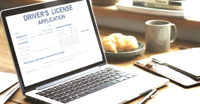 Uniform Smart Driving Licenses Across India in 2019: 5 Features That Change For You!