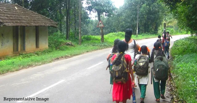 What Can a Textile Shop Do for Students? Check This Kerala School's Unique Idea!