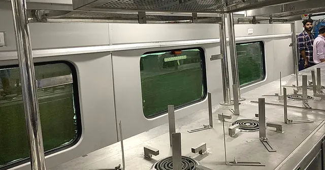 Railways Launches Website That Lets You Watch Your Train Meals Being Prepared!