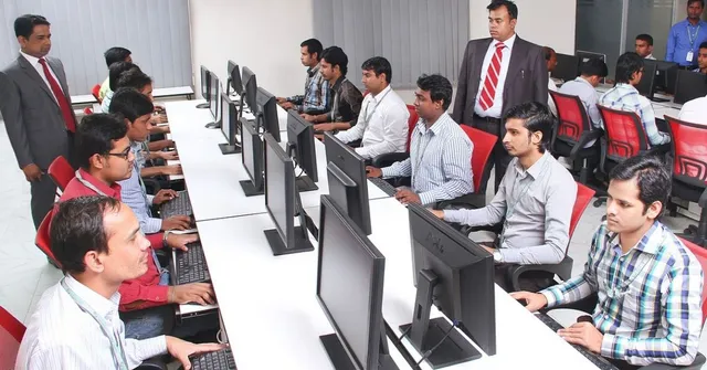 Sikkim Announces 5-Day Work Week: Experts Share Why 'More Time' Is a Good Idea!