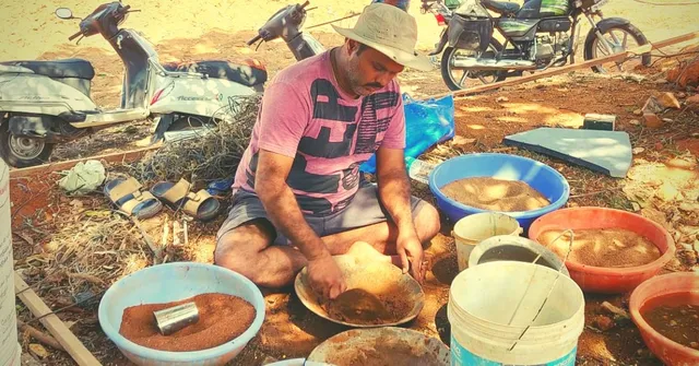 No Mason, Engineer, Steel or Concrete: B'luru Techie Building Dream Home With His Own Hands!