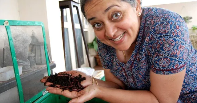 How to Vermicompost? Here's How a 2-Foot Bin Can Nourish Your Balcony Garden!