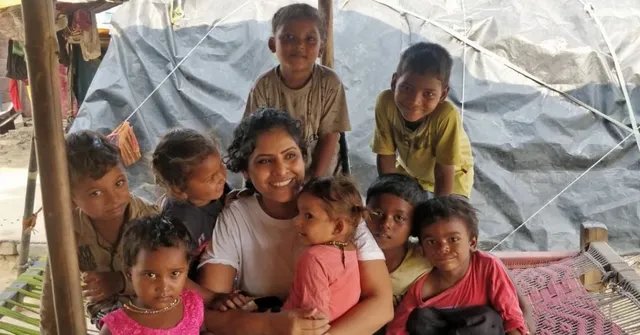 Battling Cancer, Auto Driver's Daughter Served 1 Lakh+ Free Meals to Kids in Slums!