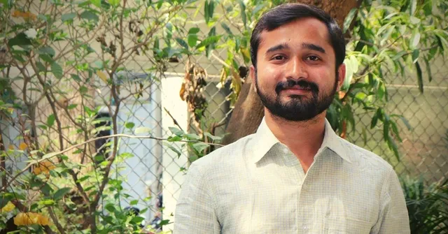 Gujarat Man Helps Tribal Women Make Solar Cookers That Cost Just Rs 100!