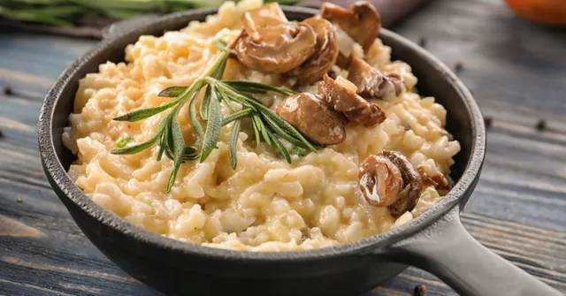 This Cheesy Oats Risotto Recipe Gives You The Best of Both Worlds - Health & Taste