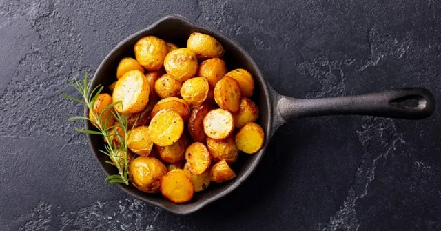 With Rs 600 & One Meal a Day, You Can Make Your Food Iron-Rich!