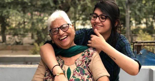 75-YO Naani Turns Hand Knitting Hobby into Successful Business, Employs 16 Others