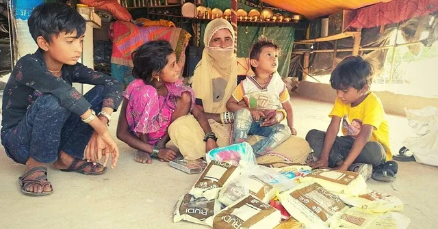 How a Foundation is Helping 300,000 People Across 24 States With the Joy of Giving