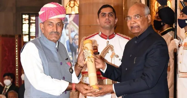 For 30 Years, This Padma Shri Farmer Dedicated his Life to Plant 3 Lakh Trees
