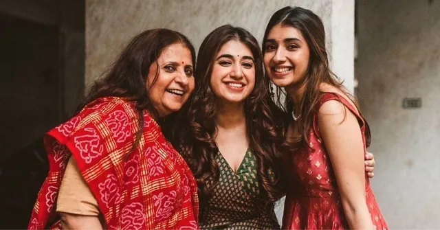 Desai Sisters Helped Turn Mother's Passion for Fashion Into a Rs 15 Cr Brand