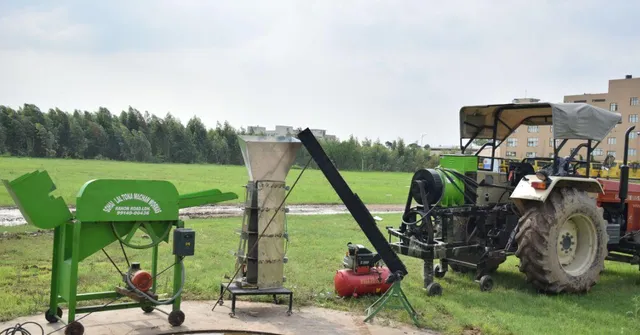 Chandigarh Trio’s Machine Converts Stubble Into Powder to Make Bricks & Biofuel