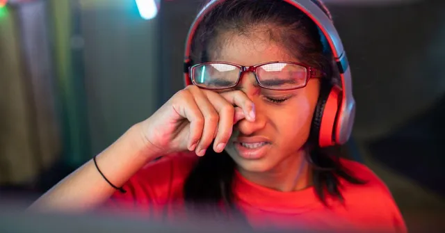 Damage of Excessive Screen Time on Children: 6 Ways to Fix It