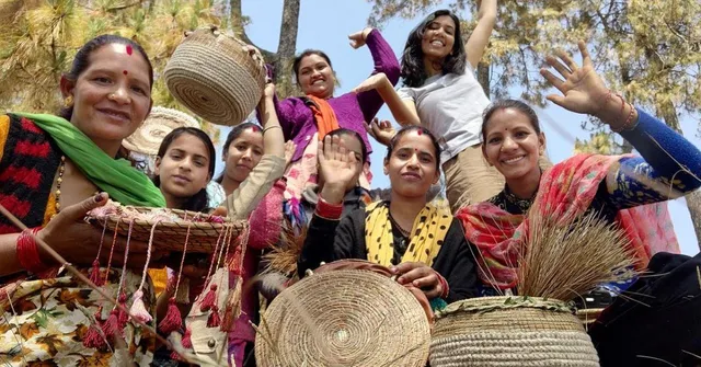 Sisters Turn 20,000 Kg Pine Needles Into Handicrafts to Reduce Uttarakhand Forest Fires