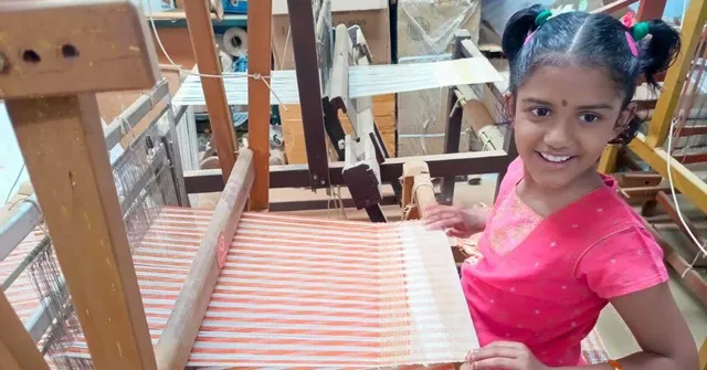 Kids to Senior Citizens, Anyone Can Use This Techie's DIY Handloom Kit To Weave Fabric At Home