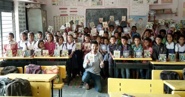 In Maharashtra’s Villages, This Man Drives for Hours to Bring Storybooks to 150+ Rural Schools
