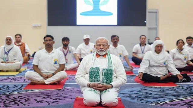 International Yoga Day 2025: अंतरराष्ट्रीय योग दिवस की कैसे हुई शुरूआत, इस बार क्या है थीम? खास दिन का महत्व और इतिहास