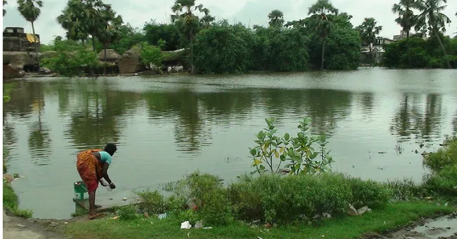 सूखी झील को पुनर्जीवित कर उत्तरी कर्नाटक के किसानों ने हल की सूखे की समस्या।