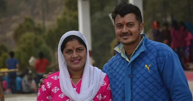 उत्तराखंड : जैविक सब्जियां, मसाले व फूल उगाकर लाखों कमाता है यह किसान; पत्नी ने दिया पूरा साथ