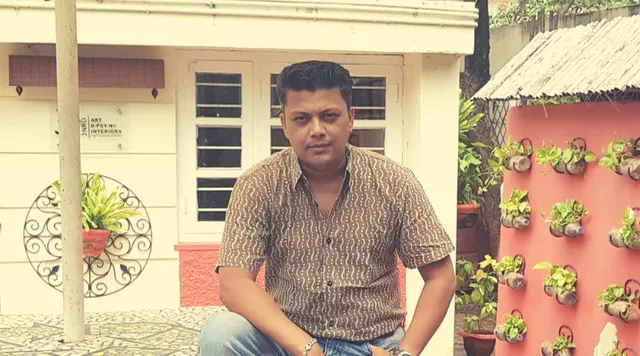 पुराने टायर से मेज और पुरानी मेज से अलमारी, कबाड़ से बनाते हैं ट्रेंडी फर्नीचर!