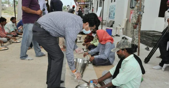 छत्तीसगढ़ के आईएएस की पहल, 3 लाख श्रमिकों तक पहुंचाई मदद