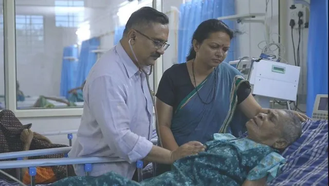 Doctor Couple working for old age women wandering on street