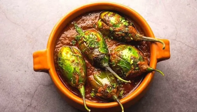 बैंगन नहीं है ‘बेगुण’, वजन घटाने से लेकर कई बिमारियों को रोकने में करता है मदद