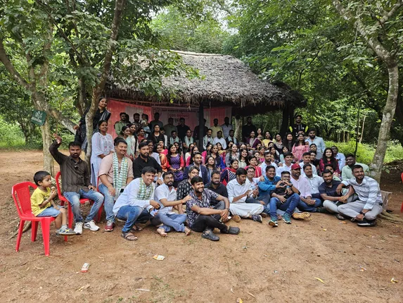 9da9184c-240e-40c3-bfca-347bbd6eefc9