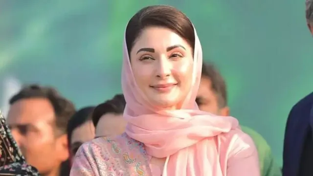 Maryam-Nawaz-4-696x392