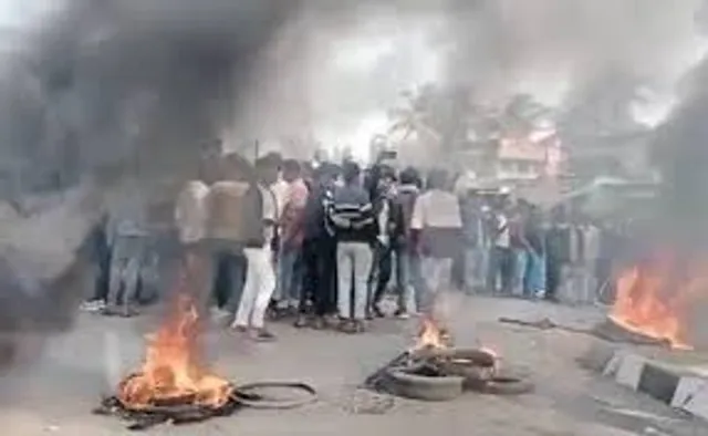 West Bengal on fire again