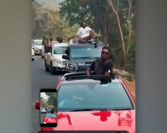 070226_8AM_NEWS_03.08_22_18_11.Still001