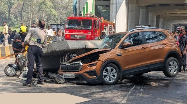 Metro Pillar Collapses