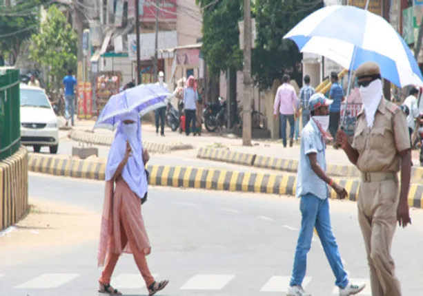 ଭୁବନେଶ୍ୱରରେ ରେକର୍ଡ ଭାଙ୍ଗିଲା ତାପମାତ୍ରା,୪୩.୨ ଡିଗ୍ରୀରେ ସିଝିଲା ରାଜଧାନୀ