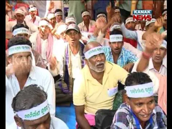 ଚାଷୀଙ୍କୁ ନାଲିଆଖି