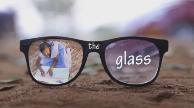 ଦି ରାଇଟ୍ ଗ୍ଲାସ୍