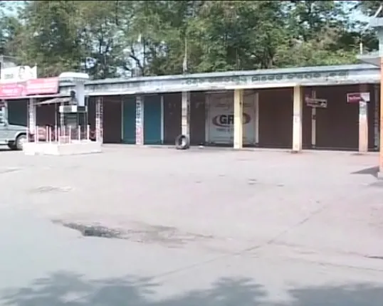 ଜ୍ୟୋତିବିହାର ପରିସରରେ ଗାନ୍ଧି ମୂର୍ତି ଭଙ୍ଗା ଘଟଣା: ନଗର କଂଗ୍ରେସର ବାର ଘଂଟିଆ ବୁର୍ଲା ବନ୍ଦ