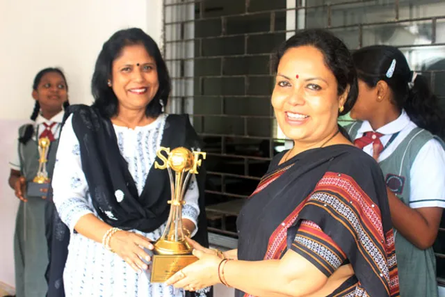 ବିଜନେସ୍ ଲିଡର୍ସରେ ମଦର୍ସ ପବ୍ଲିକ୍ ସ୍କୁଲର ଫାଉଣ୍ଡର ପଲି ପଟ୍ଟନାୟକ