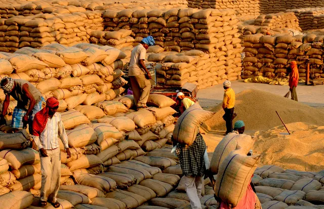 ମଣ୍ଡିରେ ଧାନ କିଣା ସମୟ ଅବଧି ବୃଦ୍ଧି କଲେ ରାଜ୍ୟ ସରକାର । ଚାଷୀ ଧାନ ବିକିବା ପର୍ଯ୍ୟନ୍ତ ଚାଲୁ ରହିବ ଧାନ କିଣା । 