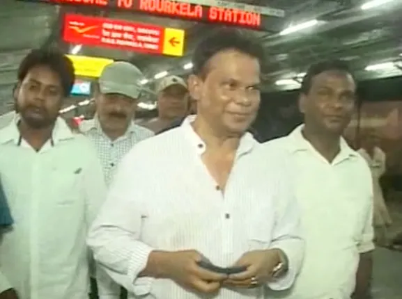 ହୋଇପାରିଲାନି ମାନଭଂଜନ : ବିକାଶ ପର୍ବ ବର୍ଜନ କରି ରାଉରକେଲା ଛାଡି କୋଲକ।ତା ଗଲେ ଦିଲ୍ଲୀପ ରାୟ