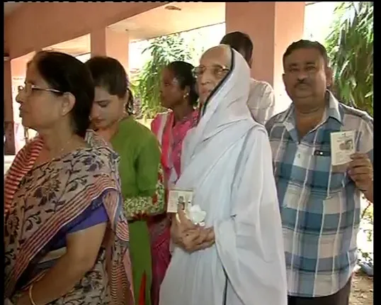 କଟକ ମହାନଗର ନିଗମର ଉପନିର୍ବାଚନ :ବୁଥରେ ଉତେଜନା