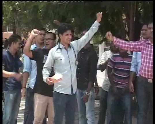 ଶେଷରେ ଶୁଣିଲେ ସରକାର