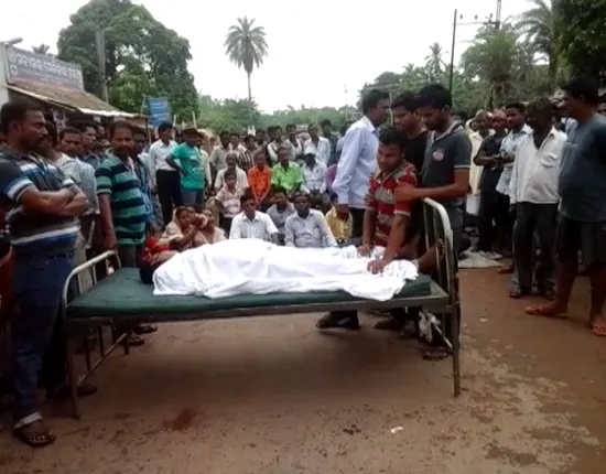 ରାଜନୀତି ପଶାପାଲିରେ ବଳି ପଡୁଛିି ନିରୀହ ଜୀବନ