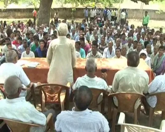 ଖଣି ପାଇଁ ଜମି ଦେଇ ୨୦ ବର୍ଷ ହେବ ବେଘର