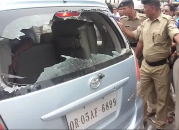 ବରଗଡରେ କେନ୍ଦ୍ରମନ୍ତ୍ରୀଙ୍କୁ ଢେଲା ମାଡ ଘଟଣା : ପ୍ରଶାସନିକ ତଦନ୍ତ ପାଇଁ ନିର୍ଦେଶ ଦେଲେ ମୁଖ୍ୟମନ୍ତ୍ରୀ