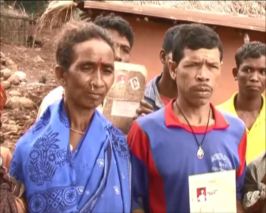 ପଦାରେ ପଡିଛି ଖାଦ୍ୟ ସୁରକ୍ଷା ଆଇନର ଅସଲ ଚିତ୍ର : ପ୍ରଧାନମନ୍ତ୍ରୀଙ୍କ ନିମନ୍ତ୍ରିତ ଅତିଥି ବଣ୍ଡା ଦମ୍ପତିଙ୍କୁ ମିଳିନି ରାସନକାର୍ଡ